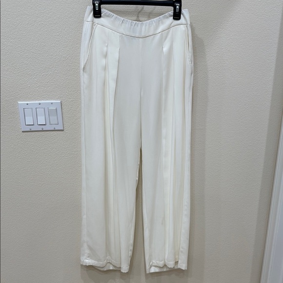 Eileen Fisher 100% Tensel Wide Leg Ants—GORGEOUS!! Pockets—Barely Worn-XS - Picture 1 of 8